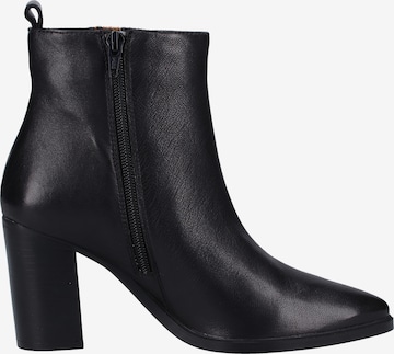 SPM Ankle Boots in Black