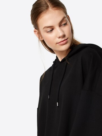 Urban Classics Sweatshirt in Schwarz