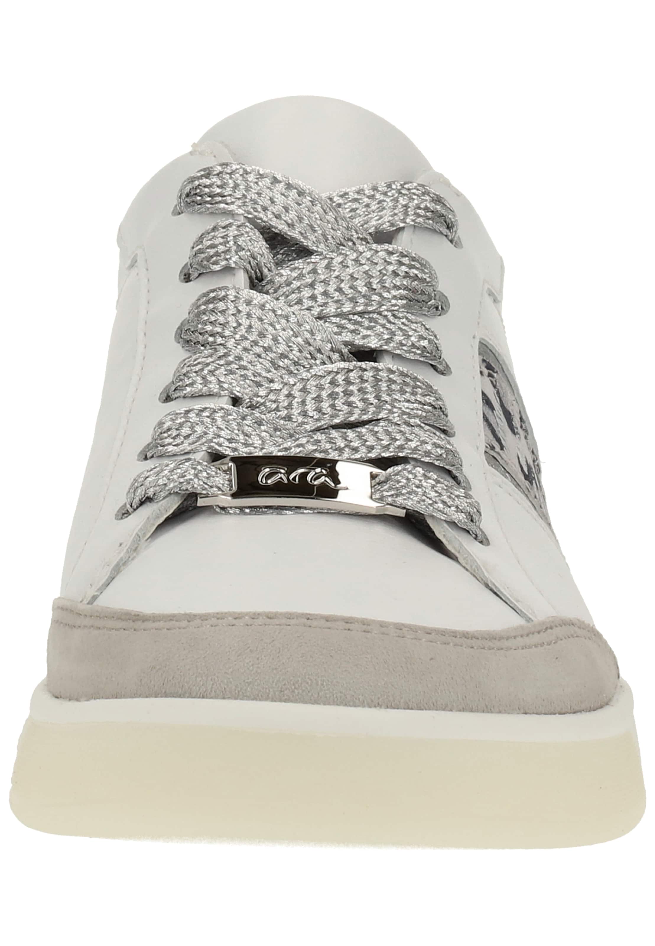 ARA Sneakers in White