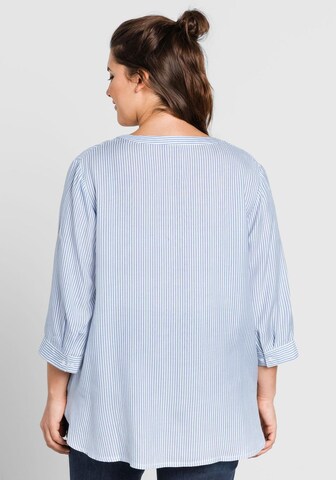 SHEEGO Tunic in Blue