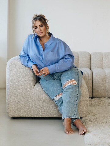 Blue Shirt Look