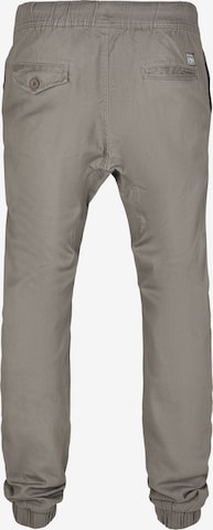 SOUTHPOLE - Tapered Pantalón en gris