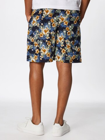 Urban Classics Regular Shorts in Blau