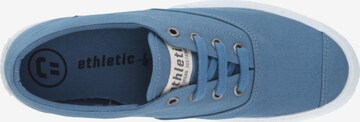 Ethletic Sneakers laag 'Randall' in Blauw