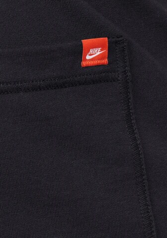 Nike Sportswear Regular Shorts in Schwarz