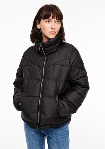 Veste d’hiver QS en noir : devant