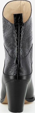 EVITA Ankle Boots in Black