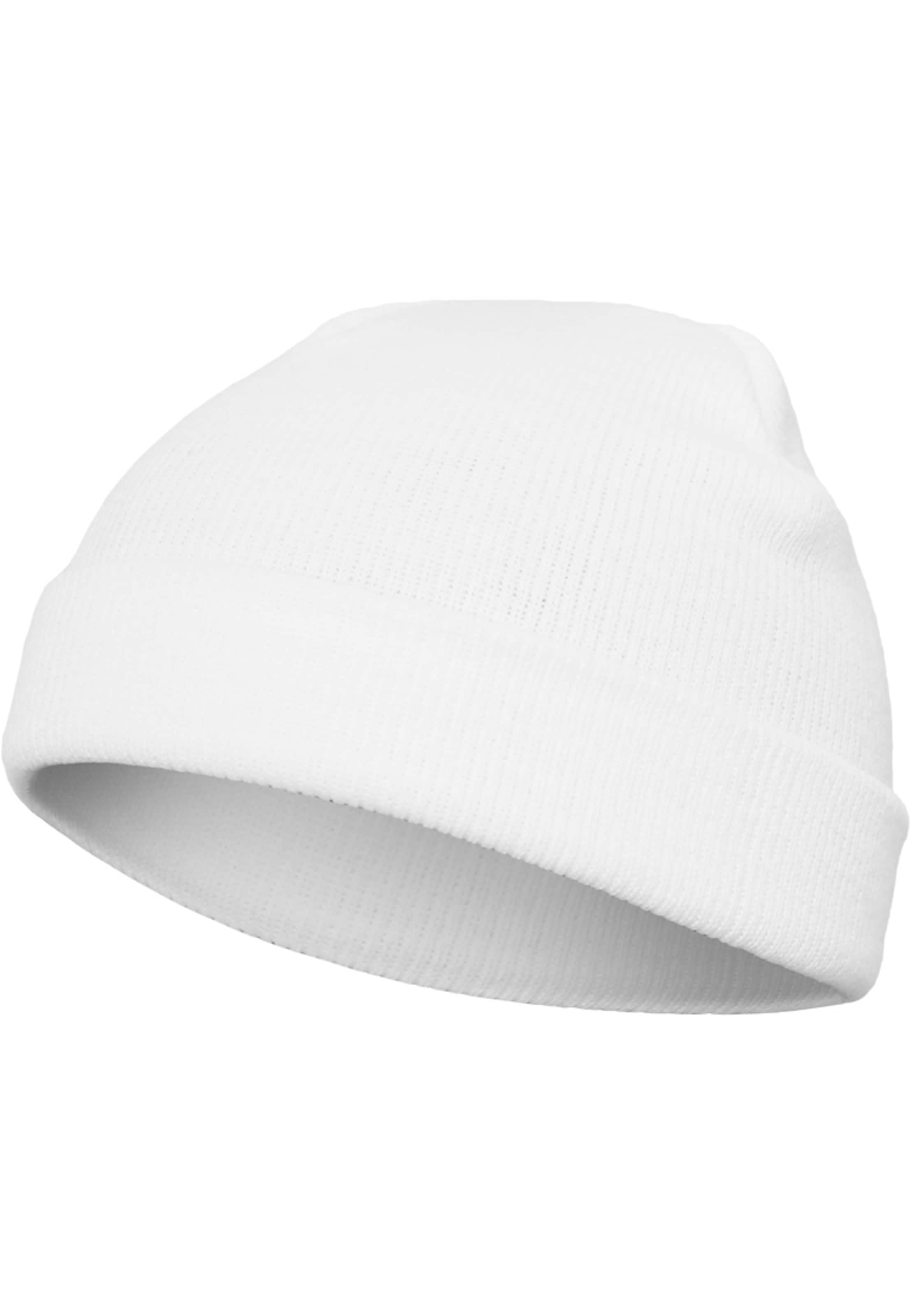 Căciulă 'Yupoong' de la Flexfit pe alb: față