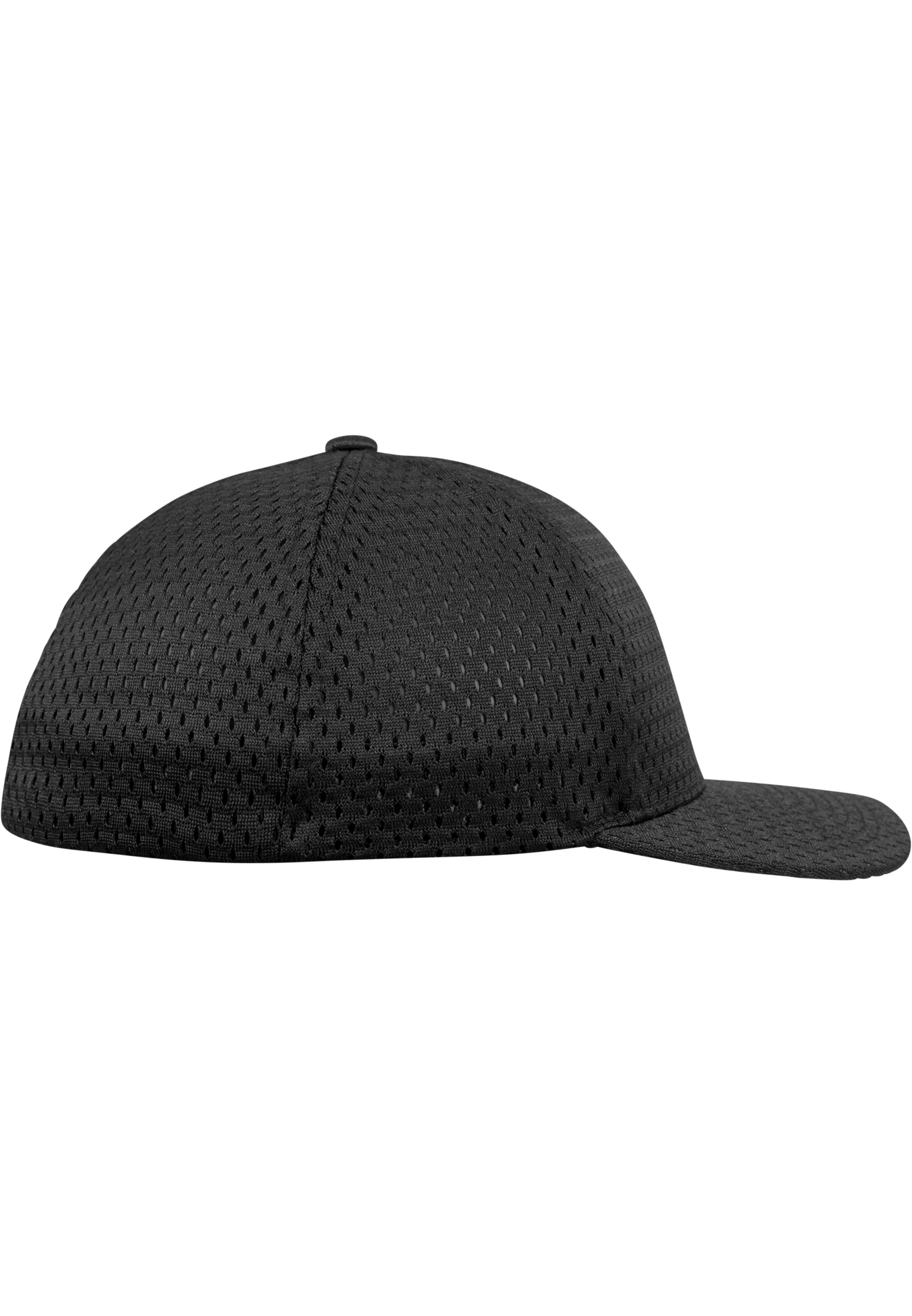 Flexfit Cap 'Athletic' in Black