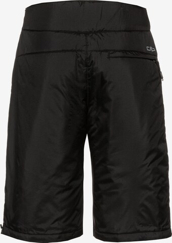 CMP Regular Shorts in Schwarz