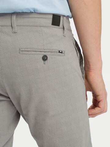 Cross Jeans Tapered Hosen lang ' Chino ' in Grau