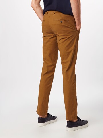 GAP Slimfit Chino kalhoty 'Essential' – hnědá