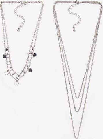 J. Jayz Jewelry Set in Silver: front