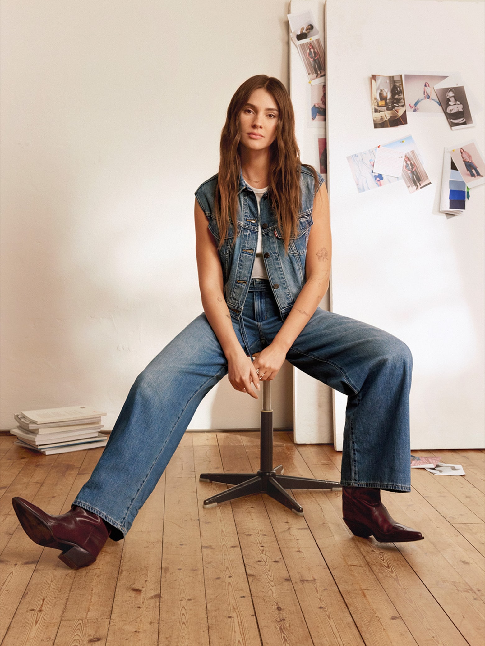 STEFANIE GIESINGER V LANENEM KOSU + V DENIMU Levi’s®