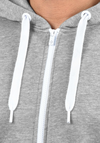 !Solid Zip-Up Hoodie 'Olli' in Grey