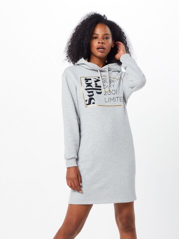 Robe Superdry en gris : devant