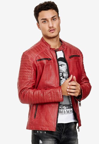 Redbridge Bikerjacke mit rockiger Steppung in Rot: predná strana