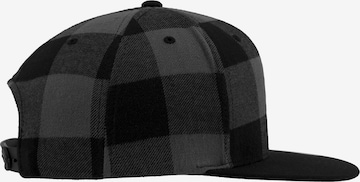 Cappello da baseball 'CHECKED FLANELL' di Flexfit in nero