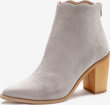 LASCANA Ankle Boots in Grey: front