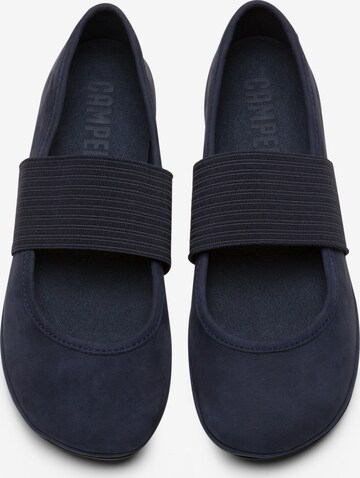 CAMPER - Sapato com atacadores 'Right Nina' em azul