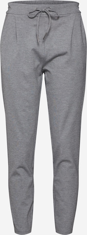 VERO MODA Pleat-Front Pants 'Eva' in Grey: front