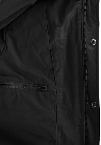!Solid Between-Season Jacket 'Camash' in Black