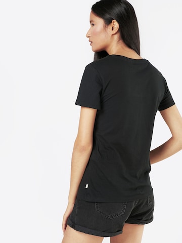 LEVI'S ® Koszulka 'The Perfect Tee' w kolorze czarny