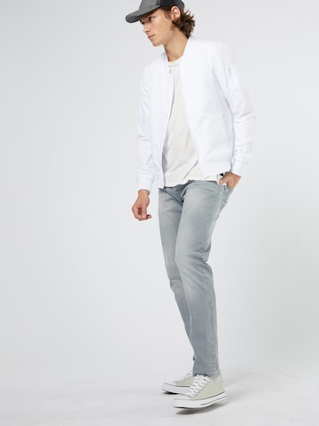 Veste mi-saison Urban Classics en blanc