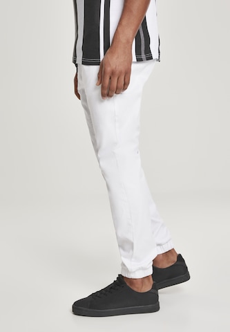 SOUTHPOLE Zwężany krój Spodnie w kolorze biały