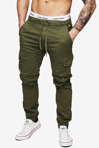 INDICODE JEANS Tapered Cargobroek 'Levi' in Groen: voorkant