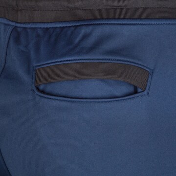 UNDER ARMOUR Tapered Sporthose in Blau