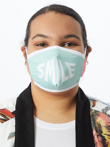 Inferno Ragazzi Stoffmasken 2er Pack 'A SMILE A DAY KEEPS THE DOCTOR AWAY' in Gelb