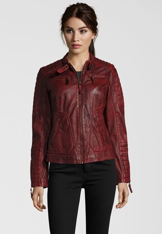 7ELEVEN Jacke in Rot: Vorderseite