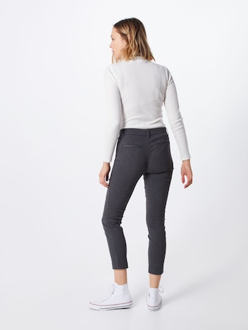 GAP Skinny Nadrág - fekete