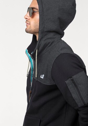 OCEAN SPORTSWEAR Athletic Zip-Up Hoodie in Black