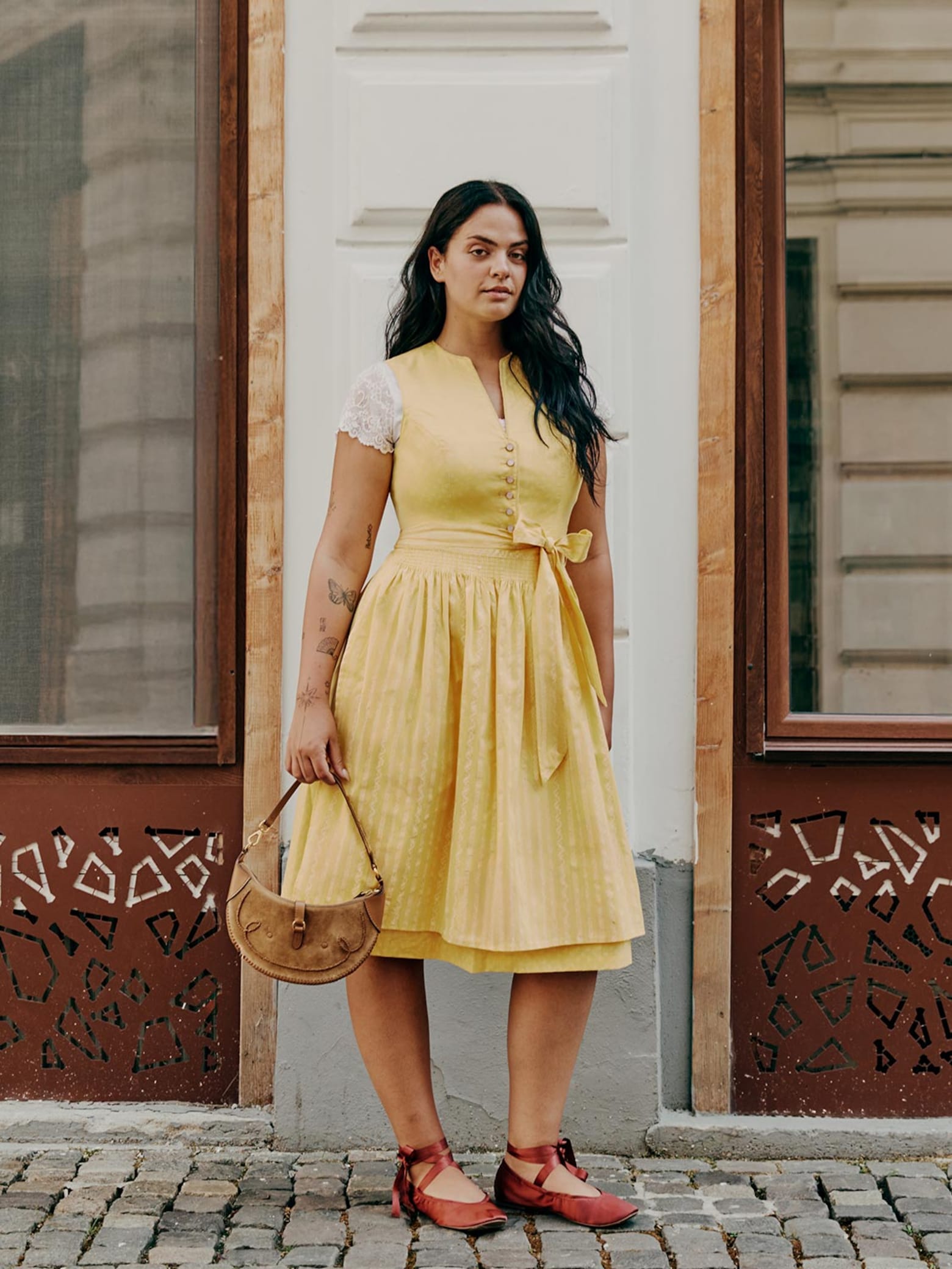 Marita - Yellow Dirndl Look
