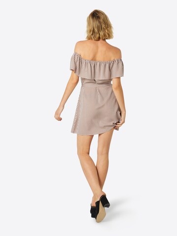 ABOUT YOU Kleid 'Lotta' in Braun: Rückseite