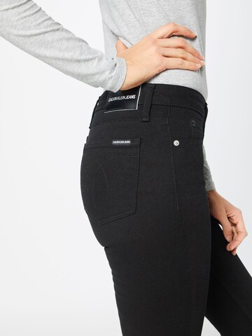 Calvin Klein Jeans Skinny Jeans '011' in Schwarz