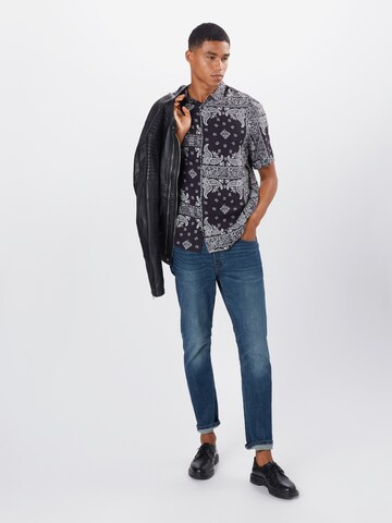 BURTON MENSWEAR LONDON Regular fit Overhemd 'Bandana' in Zwart