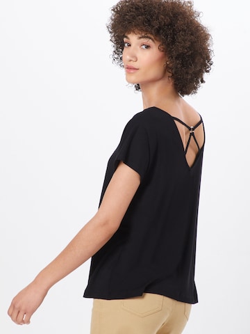 T-shirt 'Bettina' ABOUT YOU en noir : derrière