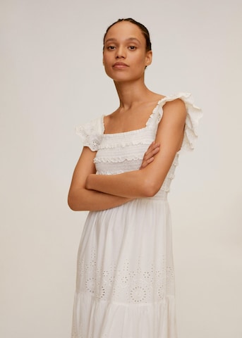 Robe 'Viqui' MANGO en blanc