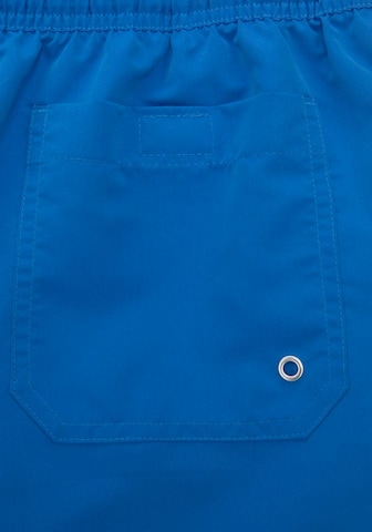 s.Oliver Badeshorts in Blau