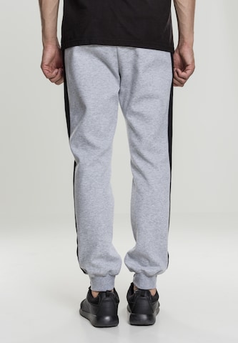 Urban Classics Tapered Hose in Grau