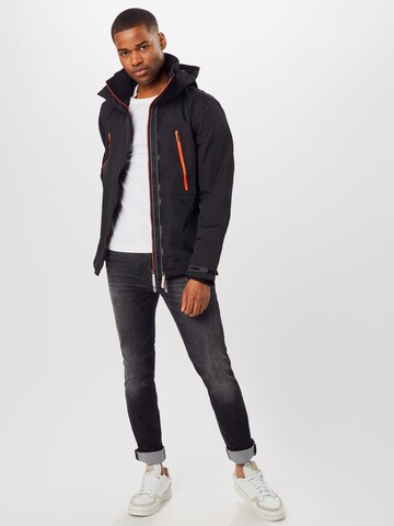 Superdry Regular fit Tussenjas 'Tech Attacker' in Zwart