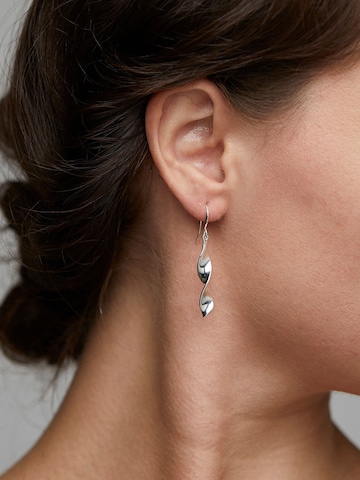 Boucles d'oreilles 'Elaine' Pilgrim en argent : devant