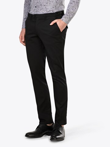 Coupe slim Pantalon chino 'Kill' DRYKORN en noir : devant