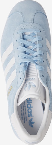 ADIDAS ORIGINALS - Sapatilhas baixas 'Gazelle' em azul