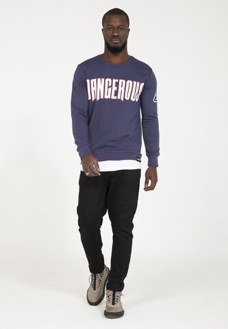 PLUS EIGHTEEN Sweatshirt in Blau