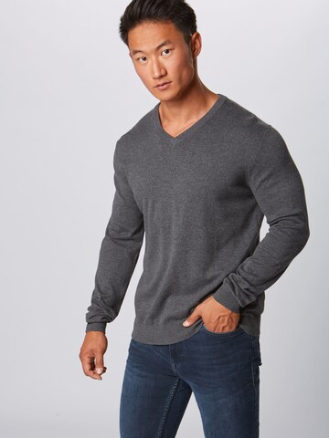 ESPRIT - Ajuste regular Jersey en gris