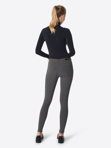 PIECES - Skinny Jeggings em cinzento: atrás